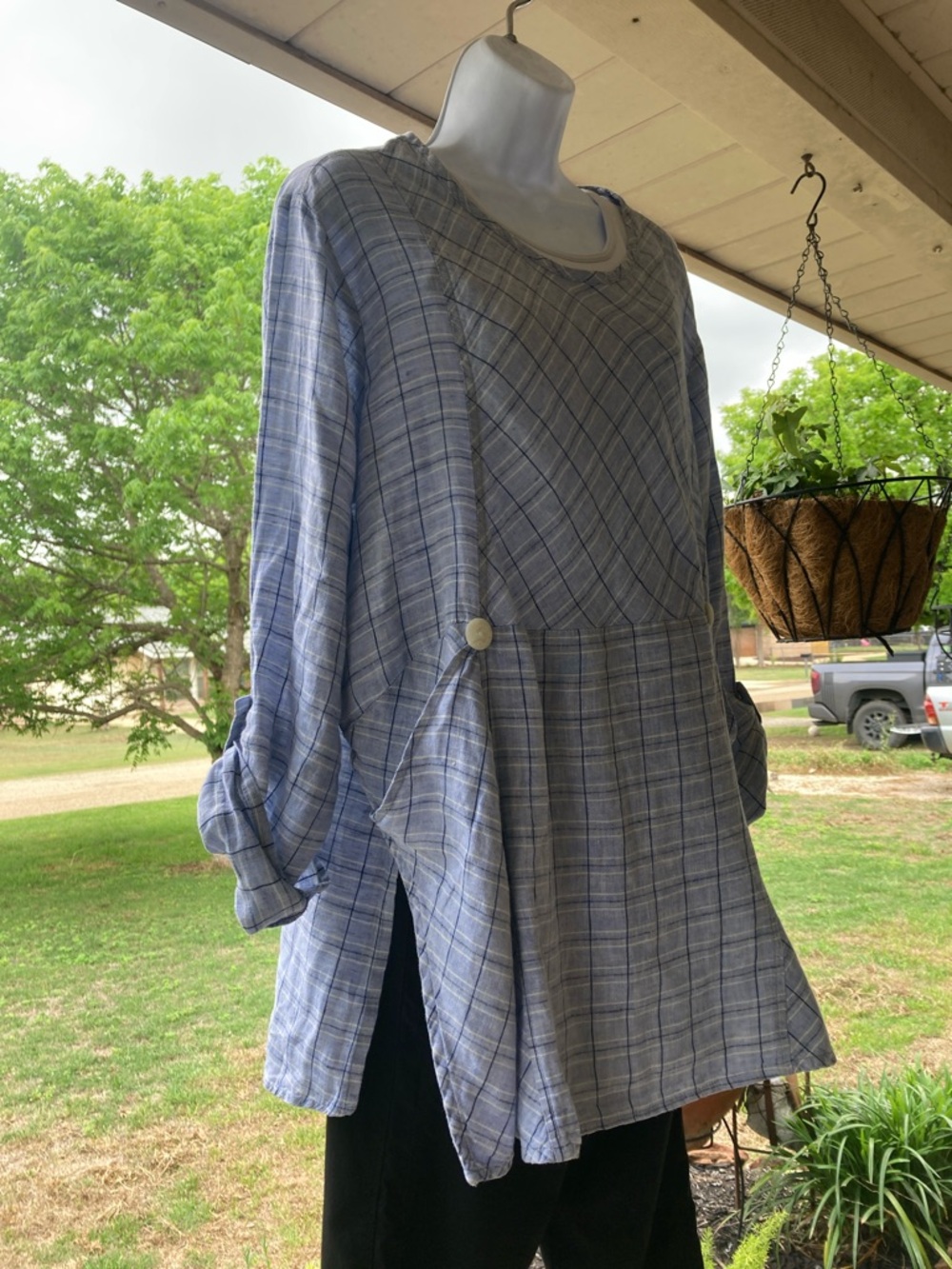 FLAX LINEN tunic, size medium. P2P is 24.5”. 30” long. Very roomy. - Picture 4 of 10